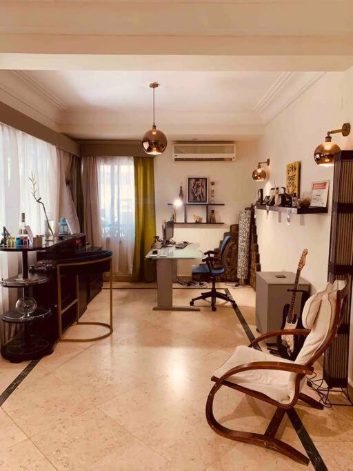Modern Vibrant Living Cairo